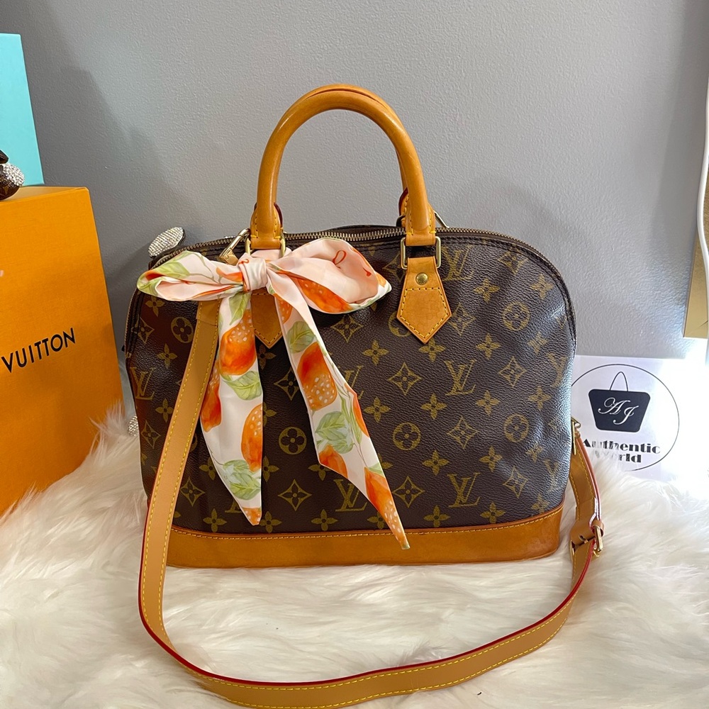 Authentic Louis Vuitton Lv Alma Pm handbag crossbody bag